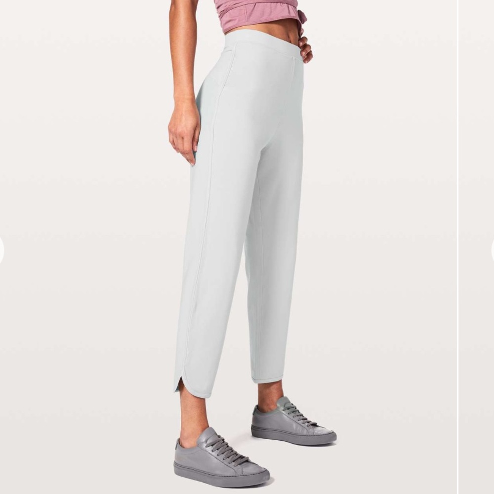 Lululemon Every Movement Pant 26” Vapor